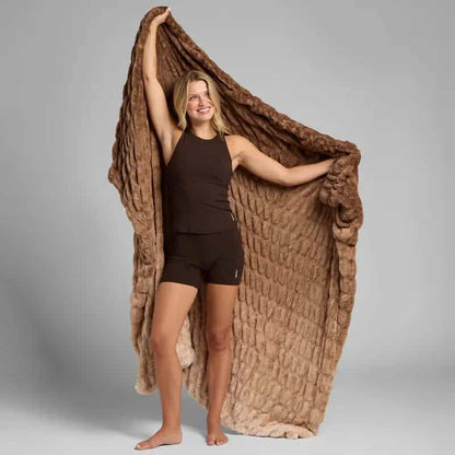 Ultra-Soft Plush Dreamer Blanket – Oversized Stretch Blanket for Bed, Couch & Year-Round Comfort
